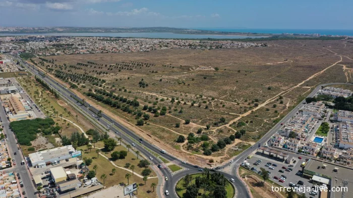 Работы по строительству крупной городской зоны "La Hoya de Torrevieja" с 7 490 жилыми домами начнутся в сентябре.